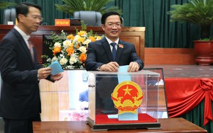 Tinh gọn bộ máy: Bố trí cán bộ tương xứng với yêu cầu phát triển