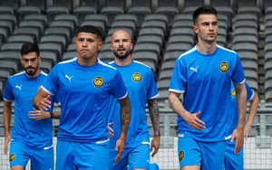 Huyền thoại Malaysia đưa ra thông điệp về dàn sao nhập tịch triệu đô, dự đoán về trận gặp ĐT Việt Nam