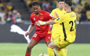 Hậu vệ Việt kiều Quang Vinh: ‘Đội tuyển Việt Nam cần quyết liệt hơn khi tranh bóng’