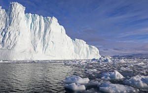 Kỷ lục tốc độ tan băng trong tháng 5 tại Greenland