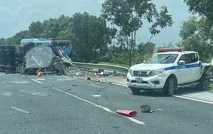 Tai nạn giữa 3 ô tô trên cao tốc Hà Nội - Hải Phòng, 2 lái xe tử vong tại chỗ