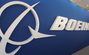 Vụ rơi máy bay tại Ấn Độ: Cổ phiếu Boeing lao dốc sau vụ tai nạn