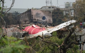Vụ rơi máy bay ở Ấn Độ: Số nạn nhân thiệt mạng tăng lên 279 người