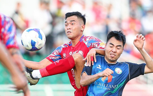 Sắp xuống hạng hiện hữu, HLV trưởng Bình Định bỏ họp báo