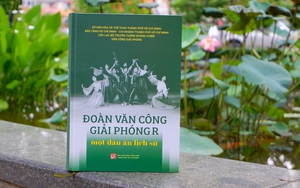Đoàn Văn công giải phóng R: Một thời không thể nào quên