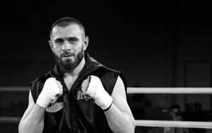 Võ sĩ bất bại qua đời sau khi bị tấn công ở nhà ga, hội đồng quyền anh thế giới ra thông báo