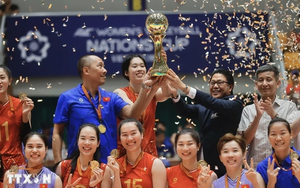 Tin nóng thể thao tối 17/6: HLV Tuấn Kiệt hé lộ ĐT bóng chuyền nữ Việt Nam có thay đổi đội hình ở VTV Cup