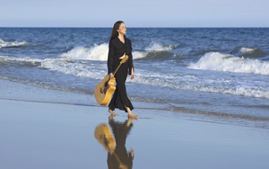 Ca sĩ Hồng Hạnh - muốn được là "Người đàn bà hát hoan ca"