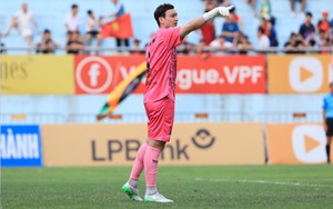 Thực hư chuyện CLB TP.HCM và Ninh Bình ‘trao đổi’ Patrik Lê Giang và Đặng Văn Lâm