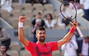 Kết quả Roland Garros 2025 hôm nay 2/6: Djokovic hẹn Zverev ở tứ kết, xuất hiện cú sốc ở giải nữ