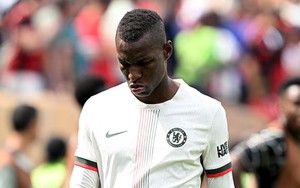 Chơi thiếu người, Chelsea sụp đổ tại FIFA Club World Cup 2025