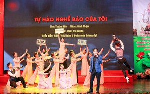 Ấn tượng chương trình nghệ thuật đặc biệt kỷ niệm 100 năm Ngày Báo chí Cách mạng Việt Nam