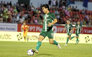 Công Phượng nhường 11m để đàn em giành danh hiệu Vua phá lưới