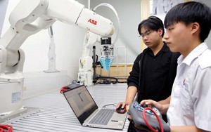 Các trường đại học chuyển đổi tư duy để không “lỡ nhịp” đột phá về khoa học công nghệ