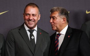 Cafe đầu tuần: Barca là 'chúa chổm' vĩ đại