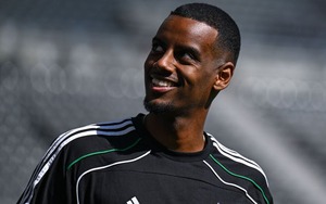 Tin chuyển nhượng ngày 22/6: Liverpool đã có cách để chiêu mộ Isak; Antony sẵn sàng giảm lương để rời MU 