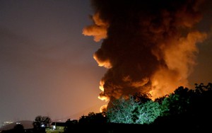 Chính giới Mỹ phản ứng trái chiều về cuộc không kích Iran