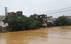 Mưa lớn, lũ cao trên các sông nhỏ khu vực Bắc Bộ