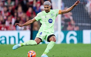 Barca ra giá bán đội trưởng