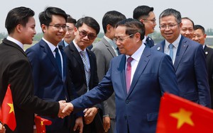 Thủ tướng Phạm Minh Chính tới Thiên Tân bắt đầu dự Diễn đàn Kinh tế thế giới và làm việc tại Trung Quốc