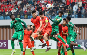 AFC ra án phạt cho LĐBĐ Trung Quốc khi trợ lý HLV có hành động quay lén đối thủ