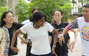 Múa đương đại không chỉ ở trên sân khấu 