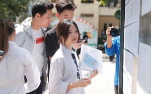 Gần 1,17 triệu thí sinh trên toàn quốc làm thủ tục dự thi Tốt nghiệp THPT 2025