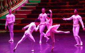 Đoàn Ballet Quốc gia Cuba biểu diễn những trích đoạn ballet kinh điển