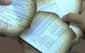 Làm rõ việc tài tài liệu có dấu đỏ bị đốt cạnh trụ sở UBND phường ở Hà Nội