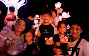 Gia đình Việt Nam gìn giữ văn hóa, lan tỏa yêu thương