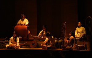 Nghe gốm kể chuyện âm nhạc