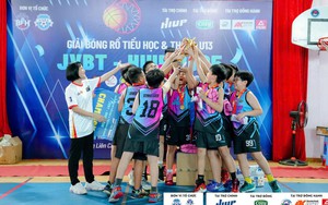 Kết thúc giải bóng rổ học sinh Tiểu học và Trung học cơ sở Hà Nội