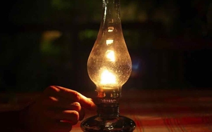 Chữ và nghĩa: Dầu ta khêu bấc