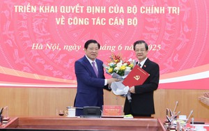 Trao Quyết định của Bộ Chính trị điều động, bổ nhiệm Phó Trưởng Ban Nội chính Trung ương