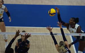 Đem tới giải đội hình cực mạnh, ĐKVĐ Italia thắng dễ Mỹ ở trận ra quân VNL 2025