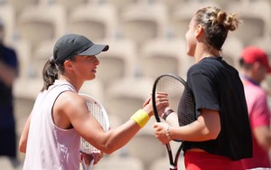 Kết quả Roland Garros 2025 hôm nay 5/6: Swiatek thành cựu vô địch, Sabalenka gặp Coco Gauff ở chung kết