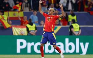 'Thần đồng' Lamine Yamal lập cú đúp, ĐT Tây Ban Nha thắng Pháp ở trận đấu có 9 bàn để vào chung kết