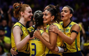 Brazil phô diễn sức mạnh đáng sợ, Bulgaria thắng trận đầu tiên ở VNL 2025