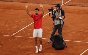 Novak Djokovic úp mở về khả năng giải nghệ sau thất bại tại Pháp mở rộng