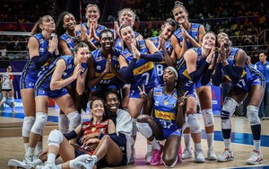 Đội bóng số 1 thế giới thắng vất vả đối thủ của tuyển bóng chuyền nữ Việt Nam 