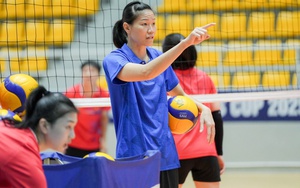 Huyền thoại Ngọc Hoa lần đầu tiên nhận vinh dự cao quý trong sự nghiệp, cận kề tuổi 40 vẫn rực lửa đam mê