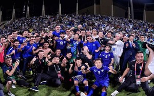 ĐT Uzbekistan nhận Huân chương cao quý và được thưởng ô tô sau khi đoạt vé tới World Cup