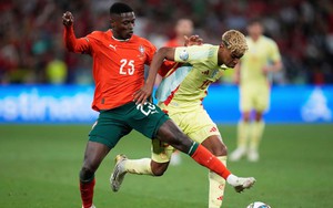Hậu vệ PSG ‘bỏ túi’ Lamine Yamal và ghi bàn cho ĐT Bồ Đào Nha, vô địch Cúp C1 và Nations League ở cùng SVĐ