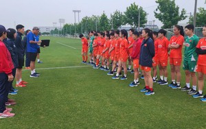 Đội tuyển nữ Việt Nam tập huấn Nhật Bản, điều kiện miễn chê