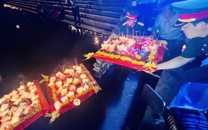 “Đêm hoa đăng” bên bờ Thạch Hãn tri ân với những người giữ lửa ngòi bút