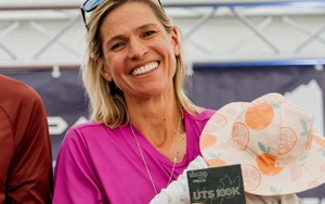 Độc nhất thể thao thế giới: Vô địch siêu marathon khi vẫn đang cho con bú