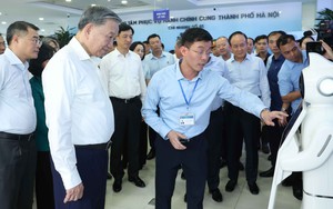 Tổng Bí thư Tô Lâm thăm, kiểm tra hoạt động tại Trung tâm hành chính công Hà Nội