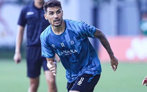 Tiền vệ Hendrio: ‘Phần lớn thời gian tôi nói tiếng Việt’