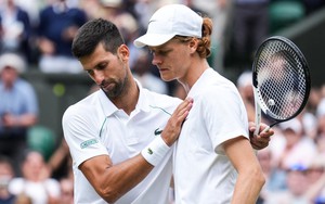 Link xem trực tiếp Sinner vs Djokovic 21h30 hôm nay, vòng bán kết Wimbledon 2025