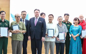 Trưng bày tài liệu “30 năm quan hệ ngoại giao Việt Nam - Hoa Kỳ”